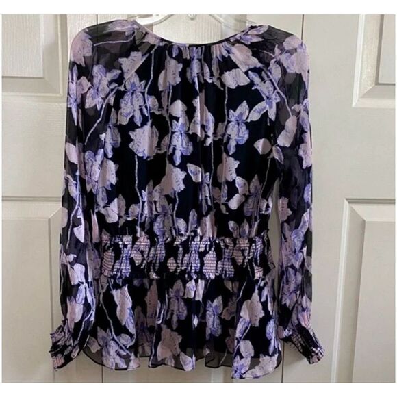 ✨DIANE VON FURSTENBERG Jacie Floral Tie-Neck Silk Sz Medium Blouse✨ - Picture 10 of 10